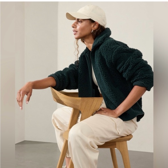 Athleta Cloud Fleece Jacket 
Cypress Green NWOT - Picture 4 of 9